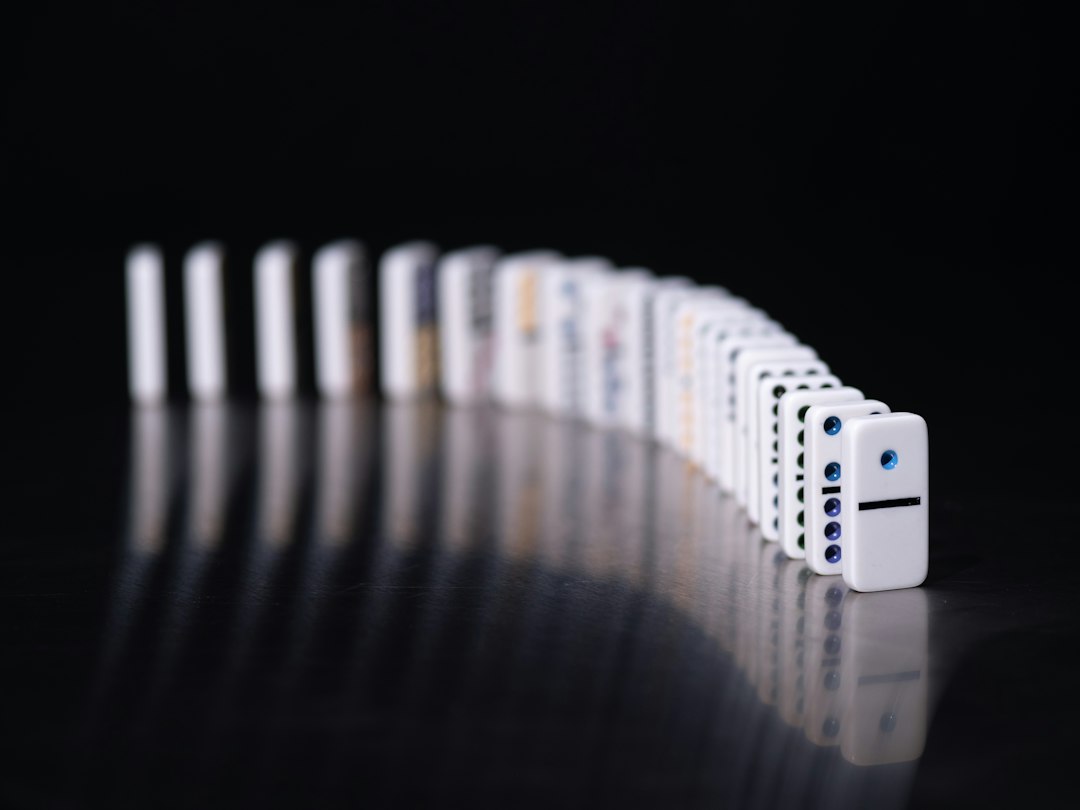 把「新天道房卡怎么买」拆成可核对的动作序列：入口在哪、扣费落在哪个节点、